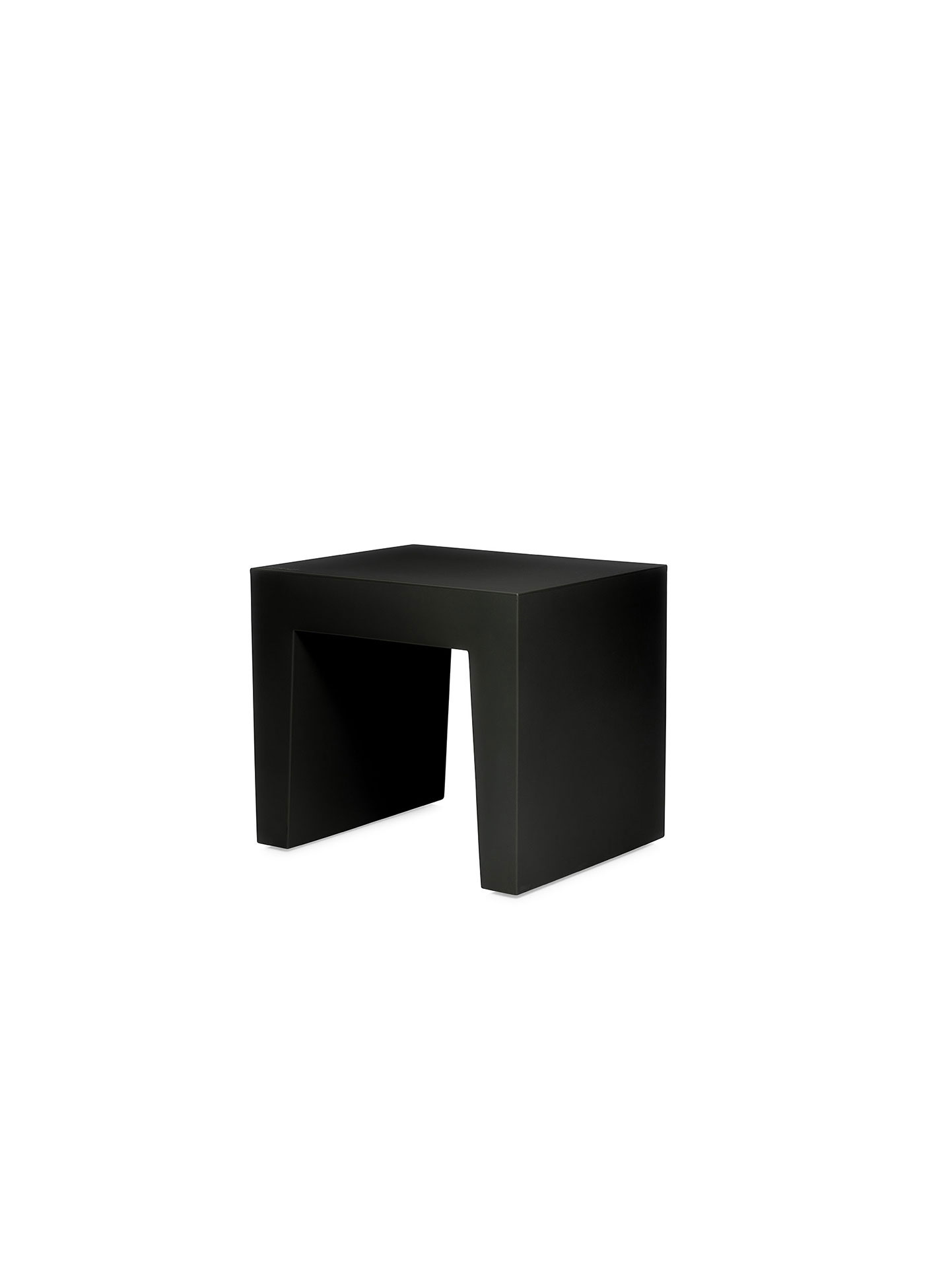 Concrete Seat : Recycled Black