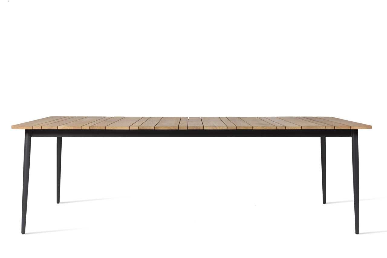 LEO Dining Table