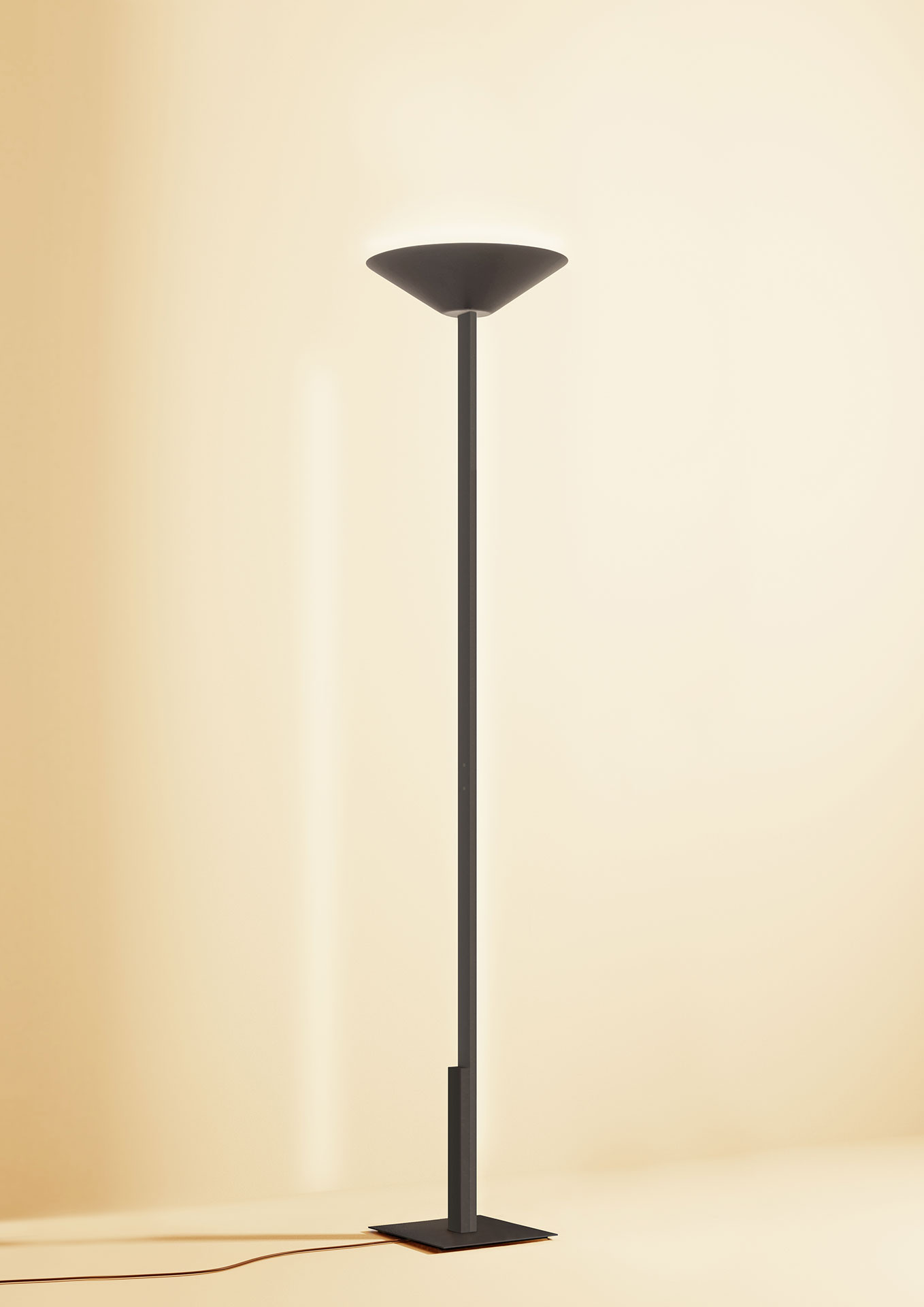 Fly Torch Stehlampe