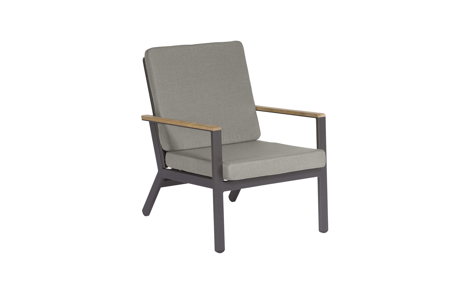 AURA Lounge Chair